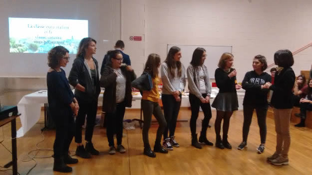 La presentazione dei progetti dell'indirizzo linguistico lunedì mattina in aula magna